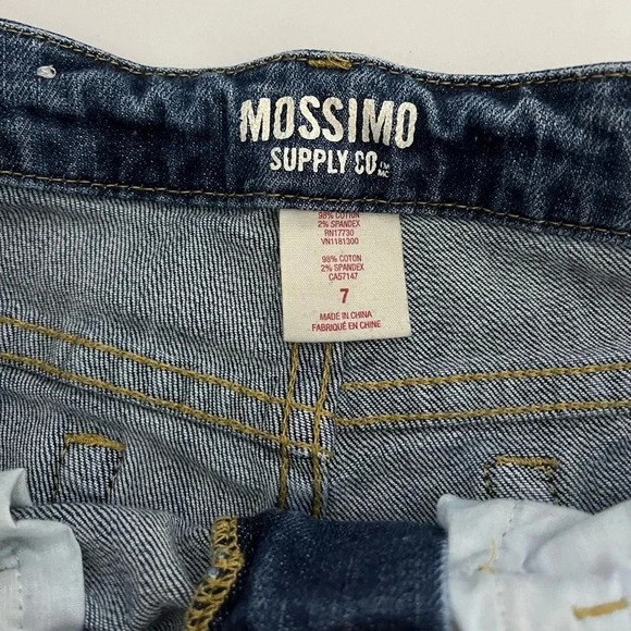 Mossimo size 7 jean shorts - Picture 4 of 5